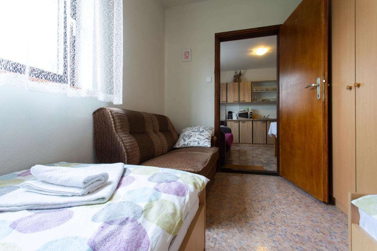 House Vranic Hotel Rakovica Bagian luar foto