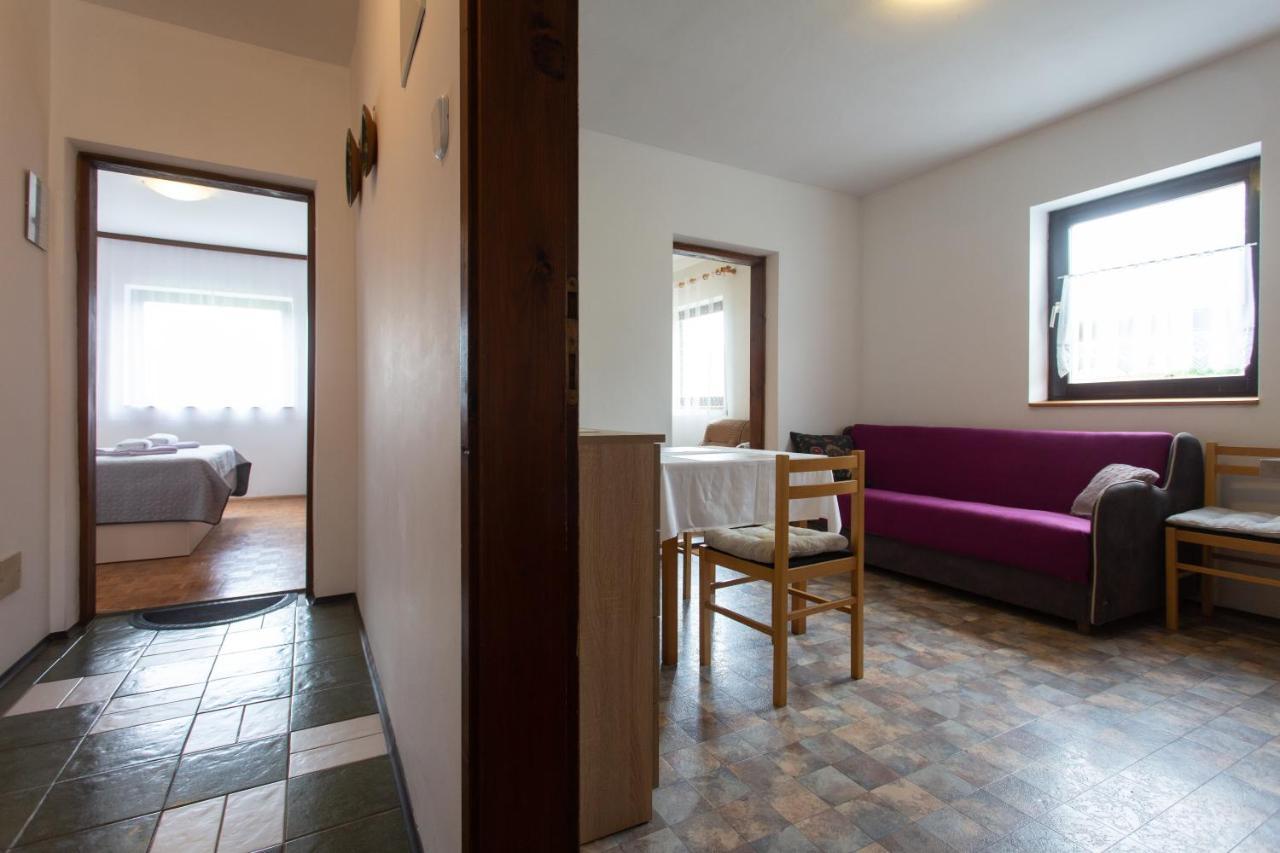 House Vranic Hotel Rakovica Bagian luar foto