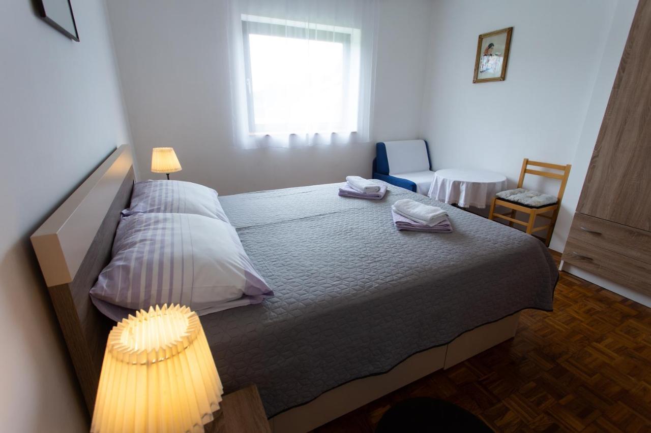 House Vranic Hotel Rakovica Bagian luar foto