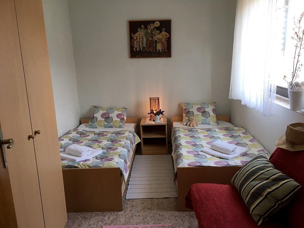 House Vranic Hotel Rakovica Bagian luar foto
